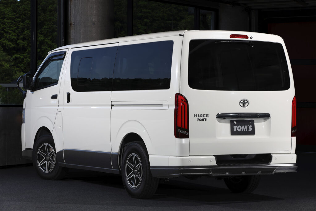 TOM'S HIACE | TOM'S HIACE
